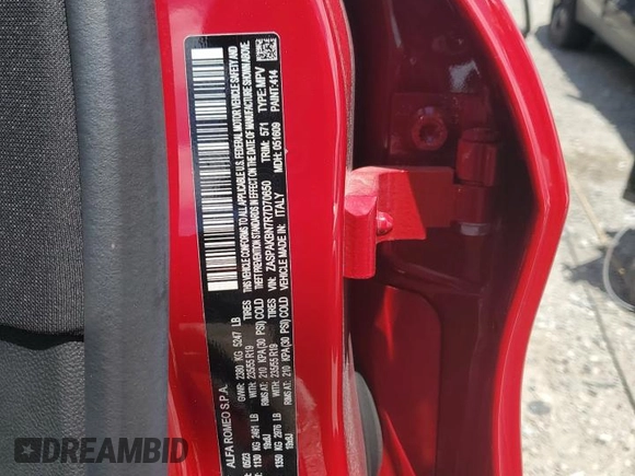 2024 Alfa Romeo Stelvio Ti z VIN ZASPAKBN7R7D70650, wystawiony jako Copart lot #63220614 z przebiegiem 8 078 mil mil oraz Nie do naprawy • Non repairable. Historia ofert i sprzedaży dostępna na DreamBid. Obrazek 14.
