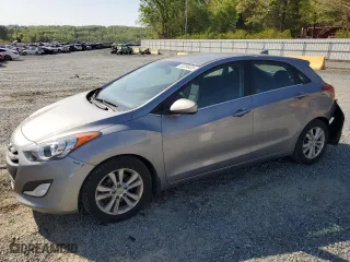 2013 Hyundai Elantra GT with VIN KMHD35LE0DU023608, listed as a Copart auction lot 52234435 with 164,813 mi miles and Salvage Title. Bid and sale history available at carsss.com. Image 1.