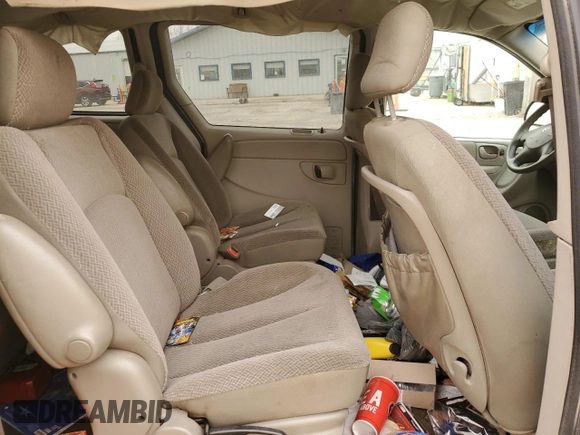 2006 Dodge Caravan SXT with VIN 1D4GP45R56B633618, listed as a Copart auction lot 49915345 with 223,481 mi miles and Salvage Title. Bid and sale history available at DreamBid. Image 11.