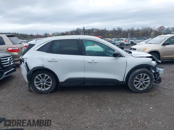 2022 Ford Escape SE with VIN 1FMCU0G61NUA66970, listed as a IAAI auction lot 41950853 with 98,996 mi miles. Bid and sale history available at carsss.com. Image 13.