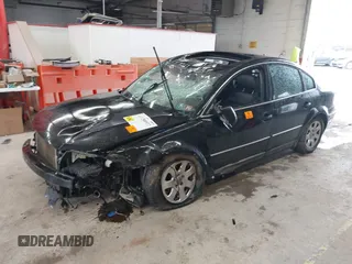 2005 Volkswagen Passat GLS with VIN WVWAD63B55P037732, listed as a IAAI auction lot 42330922 with 119,157 mi miles and . Bid and sale history available at DreamBid. Image 17.