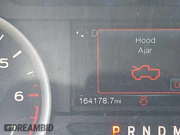 2018 Ford F-150 XL with VIN 1FTFX1E59JFB49943, listed as a IAAI auction lot 42291932 with 164,178 mi miles and . Bid and sale history available at DreamBid. Image 7.