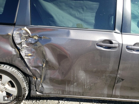2016 Toyota Sienna LE AAS with VIN 5TDKK3DC7GS691821, listed as a Copart auction lot 46856565 with 160,114 mi miles and Non Repairable. Bid and sale history available at carsss.com. Image 11.