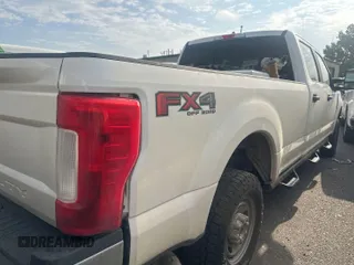 2017 Ford F-250 Lariat with VIN 1FT7W2BT6HEB52976, listed as a IAAI auction lot 42731339 with 267,628 mi miles and . Bid and sale history available at DreamBid. Image 6.