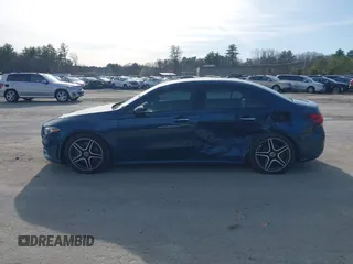 2020 Mercedes-Benz A 220 с VIN WDD3G4FB2LW036952, выставлен на аукционе IAAI как лот 41880993 с пробегом 64 446 миль миль и . История ставок и продаж доступна на DreamBid. Изображение 14.