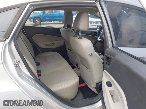 2017 Ford Fiesta SE с VIN 3FADP4BJ3HM170751, выставлен на аукционе IAAI как лот 40757768 с пробегом 127 946 миль миль и . История ставок и продаж доступна на DreamBid. Изображение 8.