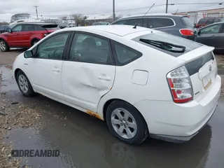 2008 Toyota Prius with VIN JTDKB20U983431304, listed as a IAAI auction lot 42011832 with Not Provided miles. Bid and sale history available at carsss.com. Image 3.