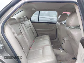 2010 Cadillac DTS 1SC z VIN 1G6KD5EY3AU134362, wystawiony jako IAAI lot #41579786 z przebiegiem 131 969 mil mil oraz . Historia ofert i sprzedaży dostępna na DreamBid. Obrazek 8.