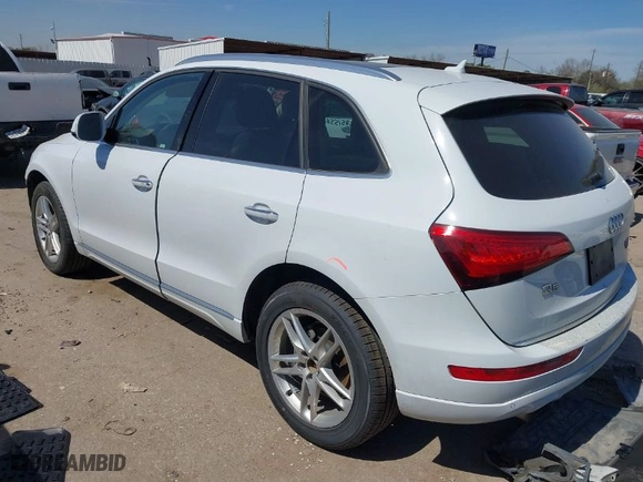 2017 Audi Q5 Premium Plus with VIN WA1L2AFP8HA023897, listed as a IAAI auction lot 41731587 with 128,119 mi miles. Bid and sale history available at carsss.com. Image 3.