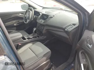 2019 Ford Escape SE z VIN 1FMCU0GD2KUB98923, wystawiony jako IAAI lot #42245972 z przebiegiem 91 193 mil mil oraz . Historia ofert i sprzedaży dostępna na DreamBid. Obrazek 5.