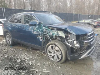2020 Volkswagen Atlas SEL with VIN 1V2ME2CA6LC232008, listed as a Copart auction lot 84669244 with 82,696 mi miles and Salvage title. Bid and sale history available at DreamBid. Image 4.
