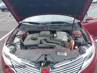 2015 Lincoln MKZ Hybrid with VIN 3LN6L2LU3FR602438, listed as a IAAI auction lot 42130400 with 115,317 mi miles. Bid and sale history available at carsss.com. Image 10.