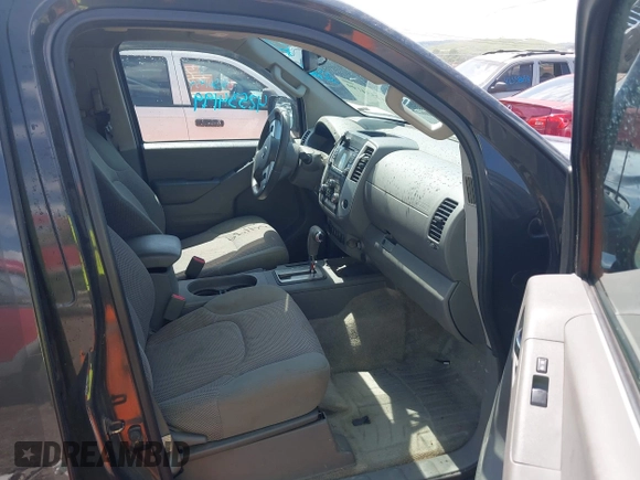 2015 Nissan Frontier SV с VIN 1N6AD0EV5FN742934, выставлен на аукционе IAAI как лот 42534199 с пробегом 231 400 миль миль и . История ставок и продаж доступна на DreamBid. Изображение 5.