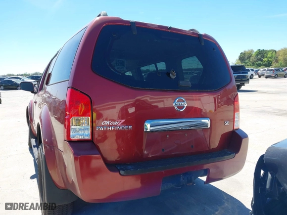 2005 Nissan Pathfinder LE with VIN 5N1AR18W15C704878, listed as a IAAI auction lot 41735335 with 162,191 mi miles. Bid and sale history available at carsss.com. Image 17.
