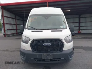 2023 Ford Transit Cargo с VIN 1FTBR3U89PKB38182, выставлен на аукционе IAAI как лот 42710478 с пробегом 78 774 миль миль и . История ставок и продаж доступна на DreamBid. Изображение 12.