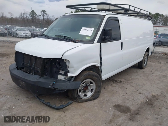 2017 Chevrolet Express Cargo Van with VIN 1GCWGBFG4H1348685, listed as a IAAI auction lot 41234959 with 215,067 mi miles. Bid and sale history available at carsss.com. Image 17.