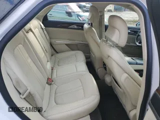 2013 Lincoln MKZ Hybrid с VIN 3LN6L2LU4DR824273, выставлен на аукционе Copart как лот 45341445 с пробегом 136 976 миль миль и Списание • Salvage title. История ставок и продаж доступна на DreamBid. Изображение 10.