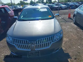 2012 Lincoln MKZ z VIN 3LNHL2GC1CR824871, wystawiony jako IAAI lot #42622399 z przebiegiem 155 315 mil mil oraz . Historia ofert i sprzedaży dostępna na DreamBid. Obrazek 13.