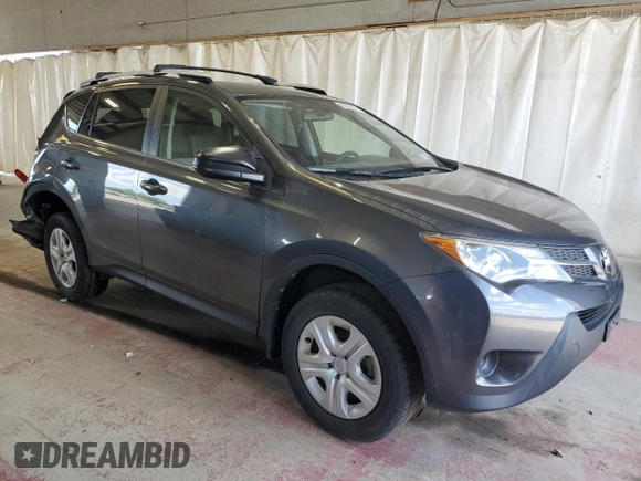 2015 Toyota RAV4 LE z VIN JTMBFREV2FD142982, wystawiony jako Copart lot #65502005 z przebiegiem 52 229 mil mil oraz Szkoda całkowita • Salvage title. Historia ofert i sprzedaży dostępna na DreamBid. Obrazek 4.