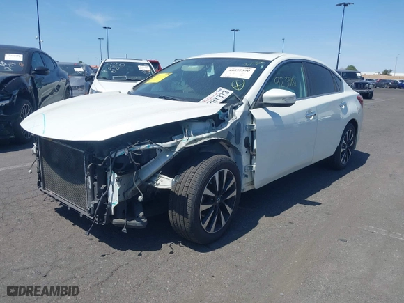 2018 Nissan Altima 2.5 SV with VIN 1N4AL3AP4JC186544, listed as a IAAI auction lot 41892390 with 113,384 mi miles. Bid and sale history available at carsss.com. Image 2.