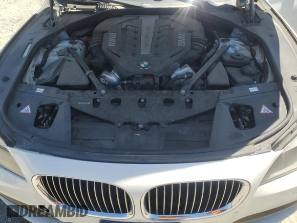 2012 BMW 7 Series 750Li with VIN WBAKB8C50CDX21017, listed as a Copart auction lot 61615935 with 110,600 mi miles and Clean title. Bid and sale history available at DreamBid. Image 11.