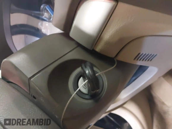 2006 Mercury Milan Premier with VIN 3MEFM08176R635686, listed as a IAAI auction lot 41825937 with 116,313 mi miles and . Bid and sale history available at DreamBid. Image 11.