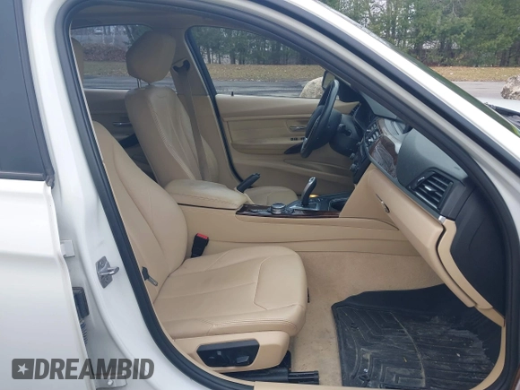 2015 BMW 3 Series 328i xDrive with VIN WBA3B5G50FNS15117, listed as a IAAI auction lot 41843496 with 144,613 mi miles. Bid and sale history available at carsss.com. Image 5.