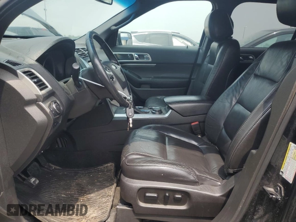 2014 Ford Explorer XLT z VIN 1FM5K8D80EGA41916, wystawiony jako Copart lot #59797115 z przebiegiem 161 617 mil mil oraz Czysty tytuł • Clean title. Historia ofert i sprzedaży dostępna na DreamBid. Obrazek 7.