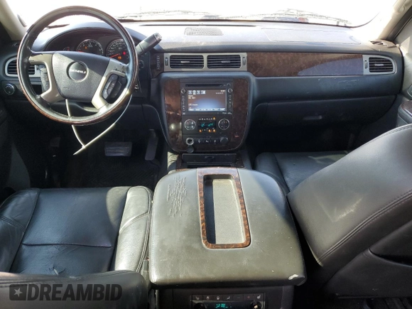 2014 GMC Yukon XL Denali with VIN 1GKS2MEF1ER223078, listed as a Copart auction lot 68473154 with 228,301 mi miles and Salvage Title. Bid and sale history available at carsss.com. Image 8.
