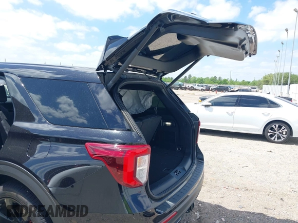 2022 Ford Explorer ST z VIN 1FM5K8GC1NGA40631, wystawiony jako IAAI lot #42009716 z przebiegiem 37 700 mil mil oraz . Historia ofert i sprzedaży dostępna na DreamBid. Obrazek 18.