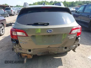 2017 Subaru Outback Premium z VIN 4S4BSAFC7H3357935, wystawiony jako IAAI lot #42413779 z przebiegiem 116 523 mil mil oraz . Historia ofert i sprzedaży dostępna na DreamBid. Obrazek 6.