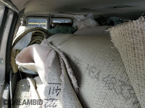 2001 Ford Econoline Passenger XL with VIN 1FBSS31L11HA59921, listed as a Copart auction lot 52931085 with 162,323 mi miles and Salvage title. Bid and sale history available at DreamBid. Image 10.