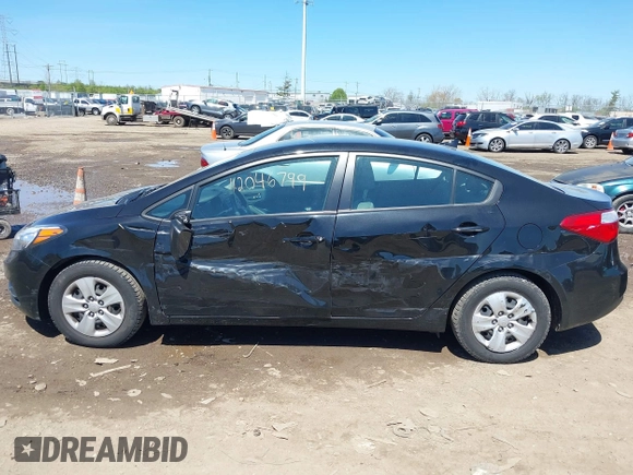 2015 Kia Forte LX with VIN KNAFK4A63F5419614, listed as a IAAI auction lot 42046799 with 117,596 mi miles. Bid and sale history available at carsss.com. Image 14.