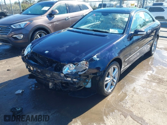 2008 Mercedes-Benz CLK 350 with VIN WDBTJ56H78F239864, listed as a IAAI auction lot 41634421 with 160,664 mi miles and . Bid and sale history available at carsss.com. Image 6.