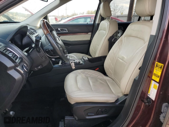 2019 Ford Explorer Platinum z VIN 1FM5K8HT2KGA21256, wystawiony jako Copart lot #45813805 z przebiegiem 84 165 mil mil oraz Nie do naprawy • Non repairable. Historia ofert i sprzedaży dostępna na DreamBid. Obrazek 7.
