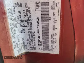 1993 Ford F-250 z VIN 1FTHX25C5PKB75016, wystawiony jako Copart lot #47947095 z przebiegiem 302 553 mil mil oraz Szkoda całkowita • Salvage title. Historia ofert i sprzedaży dostępna na DreamBid. Obrazek 12.