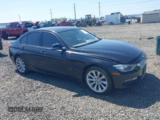 2012 BMW 3 Series 328i z VIN WBA3A5C5XCF340737, wystawiony jako IAAI lot #42015070 z przebiegiem 150 788 mil mil oraz . Historia ofert i sprzedaży dostępna na DreamBid. Obrazek 1.
