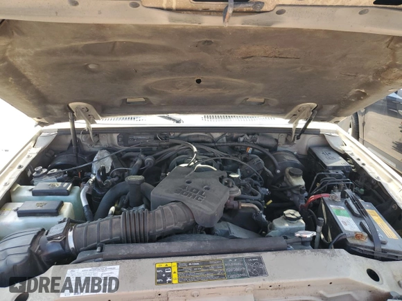 2005 Ford Explorer Sport Trac XLS with VIN 1FMDU77K35UA00852, listed as a Copart auction lot 52209715 with 247,583 mi miles and Salvage title. Bid and sale history available at DreamBid. Image 11.