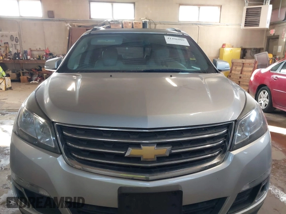 2015 Chevrolet Traverse LT with VIN 1GNKVHKD3FJ290821, listed as a IAAI auction lot 41496009 with 191,694 mi miles and . Bid and sale history available at DreamBid. Image 6.