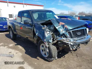 2004 Ford Ranger XL Fleet with VIN 1FTZR45E94PB11670, listed as a IAAI auction lot 41663037 with 247,247 mi miles. Bid and sale history available at carsss.com. Image 1.
