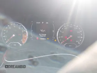 2017 Jeep Renegade Latitude with VIN ZACCJBBB8HPE64812, listed as a IAAI auction lot 41349525 with 106,966 mi miles. Bid and sale history available at carsss.com. Image 7.