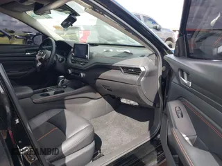 2020 Nissan Altima 2.5 SR with VIN 1N4BL4CV3LC265342, listed as a IAAI auction lot 41784597 with 81,168 mi miles. Bid and sale history available at carsss.com. Image 5.