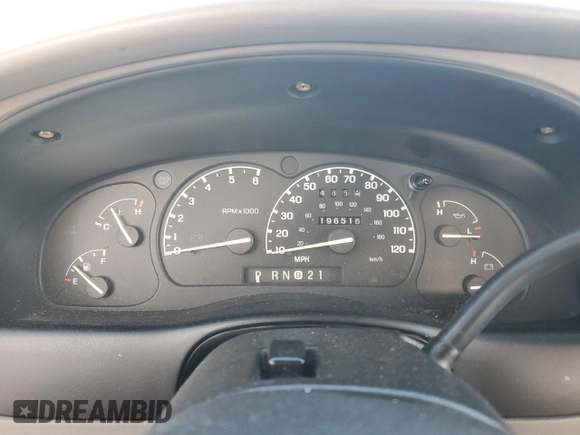 1997 Ford Explorer XLT z VIN 1FMDU35P1VZB19378, wystawiony jako Copart lot #63398615 z przebiegiem 196 516 mil mil oraz Szkoda całkowita • Salvage title. Historia ofert i sprzedaży dostępna na DreamBid. Obrazek 9.