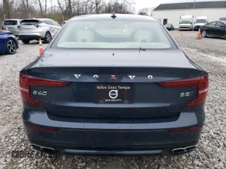 2022 Volvo S60 Momentum with VIN 7JRL12TZ8NG160420, listed as a Copart auction lot 82186904 with 71,809 mi miles and Salvage Title. Bid and sale history available at carsss.com. Image 6.