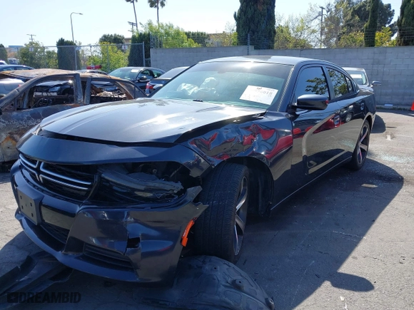 2017 Dodge Charger SE with VIN 2C3CDXBG6HH643663, listed as a IAAI auction lot 41956018 with 95,359 mi miles. Bid and sale history available at carsss.com. Image 2.