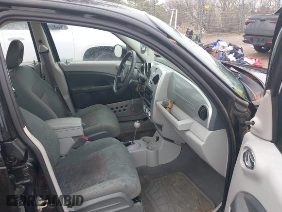 2007 Chrysler PT Cruiser with VIN 3A4FY48B97T546240, listed as a IAAI auction lot 42064977 with 157,610 mi miles. Bid and sale history available at carsss.com. Image 5.