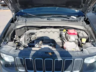 2022 Jeep Renegade Sport with VIN ZACNJDA13NPN49563, listed as a IAAI auction lot 42183338 with 17,945 mi miles and . Bid and sale history available at DreamBid. Image 10.