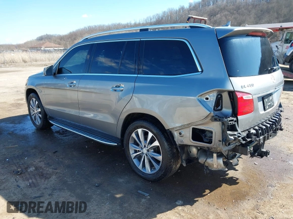 2016 Mercedes-Benz GL with VIN 4JGDF6EE3GA633180, listed as a IAAI auction lot 41623280 with 120,294 mi miles. Bid and sale history available at carsss.com. Image 3.