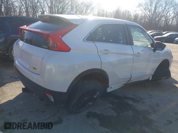 2020 Mitsubishi Eclipse Cross LE z VIN JA4AT4AA8LZ019061, wystawiony jako IAAI lot #41645921 z przebiegiem 80 293 mil mil oraz . Historia ofert i sprzedaży dostępna na DreamBid. Obrazek 4.