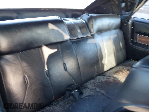 1969 Cadillac DeVille z VIN F9206444, wystawiony jako Copart lot #77397244 z przebiegiem 5 217 mil mil oraz Szkoda całkowita • Salvage title. Historia ofert i sprzedaży dostępna na DreamBid. Obrazek 10.